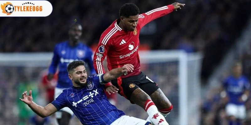 Phân tích cục diện trận Man United vs Ipswich Town